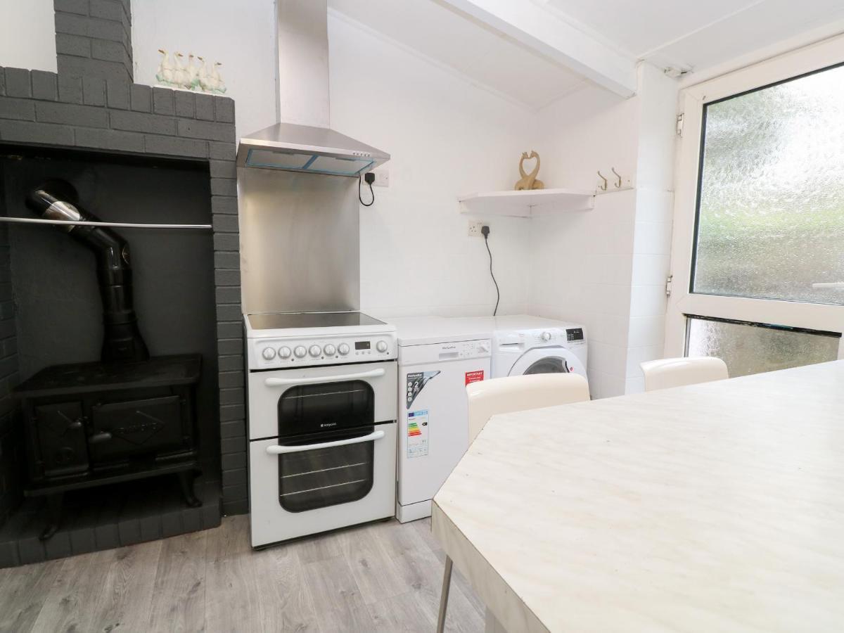 Miner'S Rest Villa Редрът Екстериор снимка
